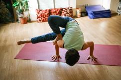yoga-1146281_1280.jpg