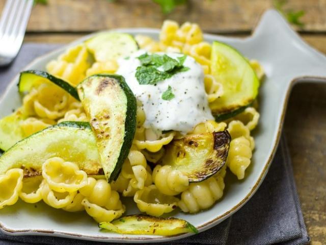 Pâtes aux courgettes ou à la courge butternut (4p)