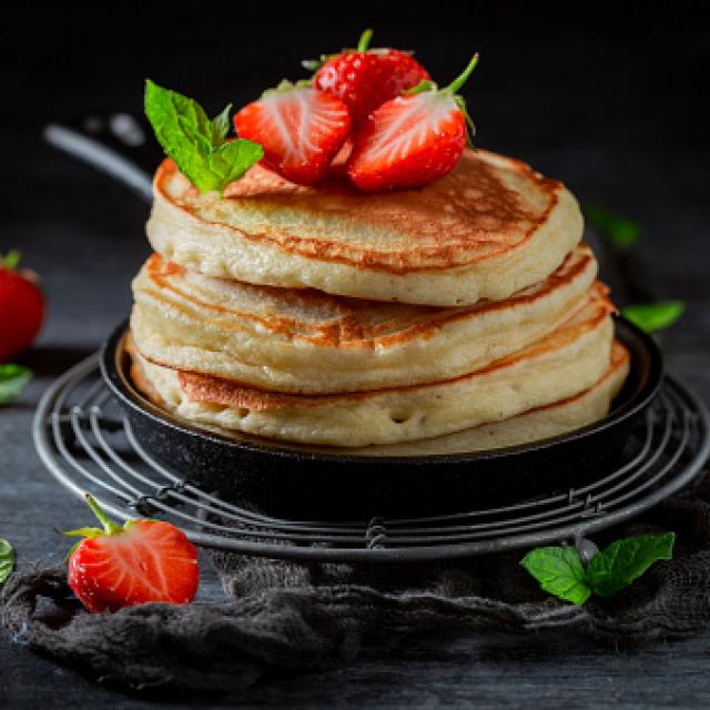 Pancakes à la farine de patate douces et yaourt maigre  (1p)